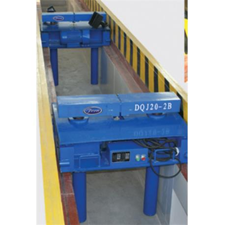 供应青岛孚润牌dqj20-2b机械汽车地沟举升机