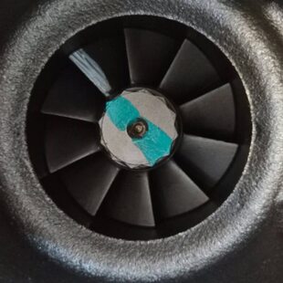 重汽曼卡货车发动机原厂涡轮增压器 082V09100-7580 12709400029