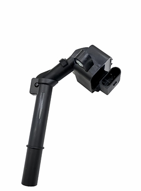 .适用于奔驰点火线圈高压包A2709060500A2709060100UF744