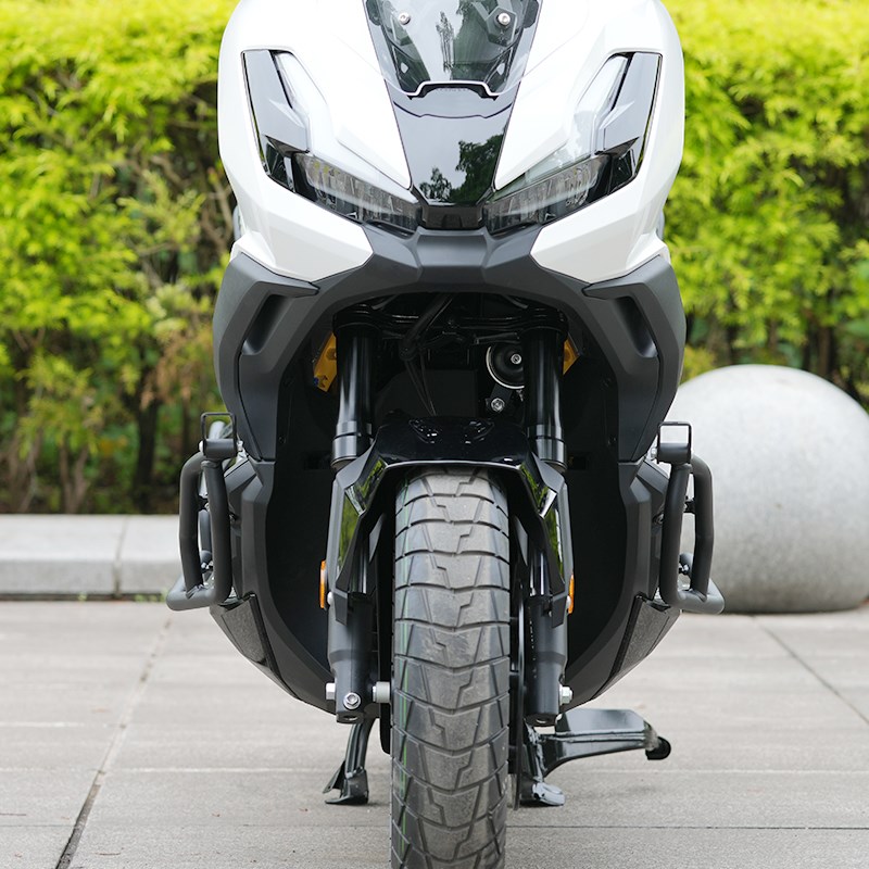 适用于本田ADV350护杠SDH350T-A脚踏板保险杠改装防摔杠射灯支架