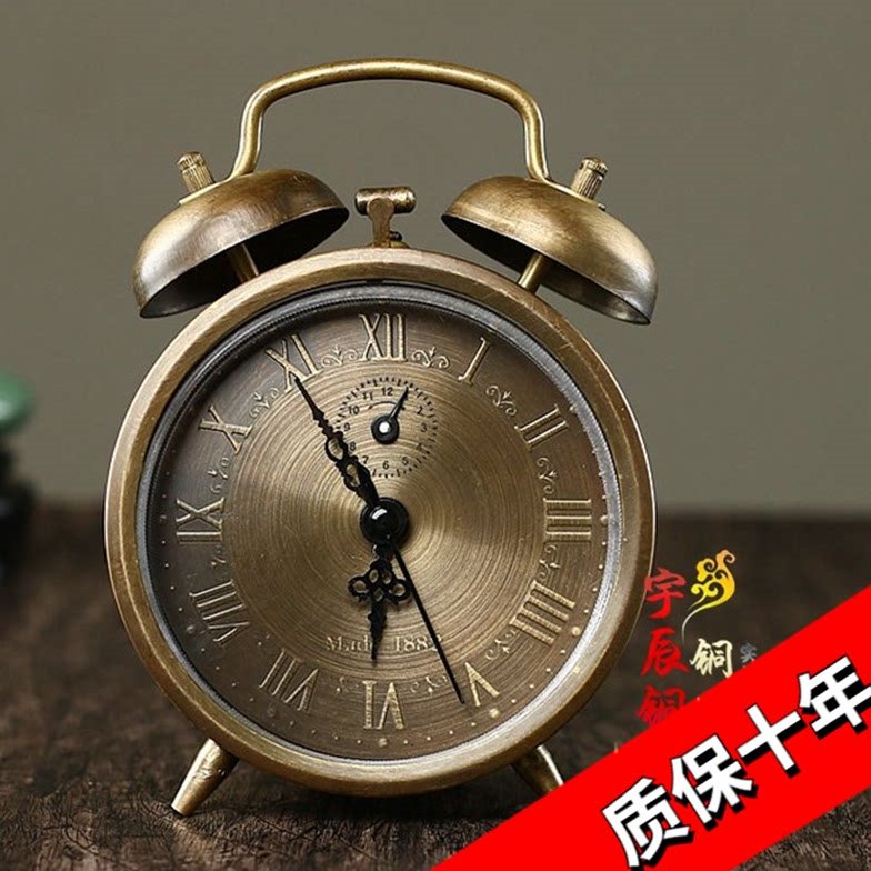 复古做旧纯铜床头钟表上弦钟表座钟家居铜器装饰老式机械闹钟礼品