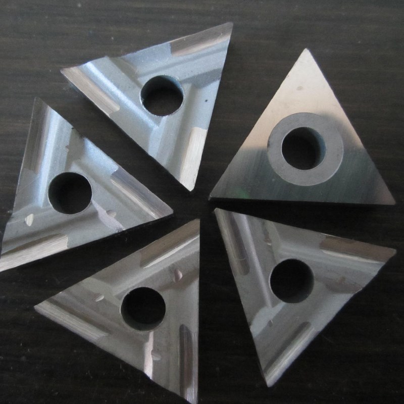 株洲硬质合金三角形机夹刀片铸铁YT15YT14YT5YW1YW2YG8YG6 31305A
