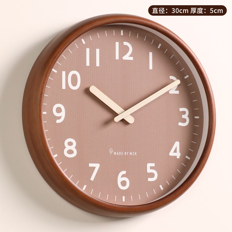 2025新款挂钟客厅p静音实木钟表现代简约免打孔高级感家用挂墙时