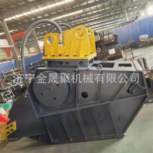 挖掘机破碎斗鄂式混凝土频筛分斗挖机属具岩石挖斗混凝土粉碎斗