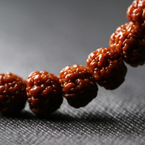 尼泊尔小金刚菩提子手串男女转运配饰包浆玉化盘龙纹文玩佛珠手链