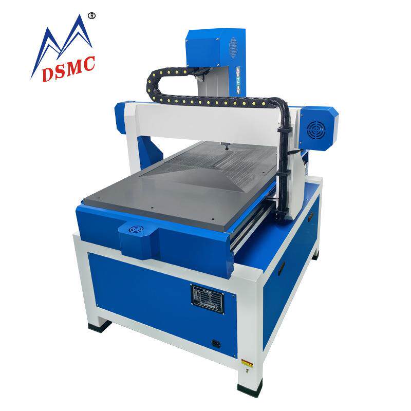 6090广告雕刻机亚克力PVC塑料切割雕刻机双色板标牌雕刻机一台起