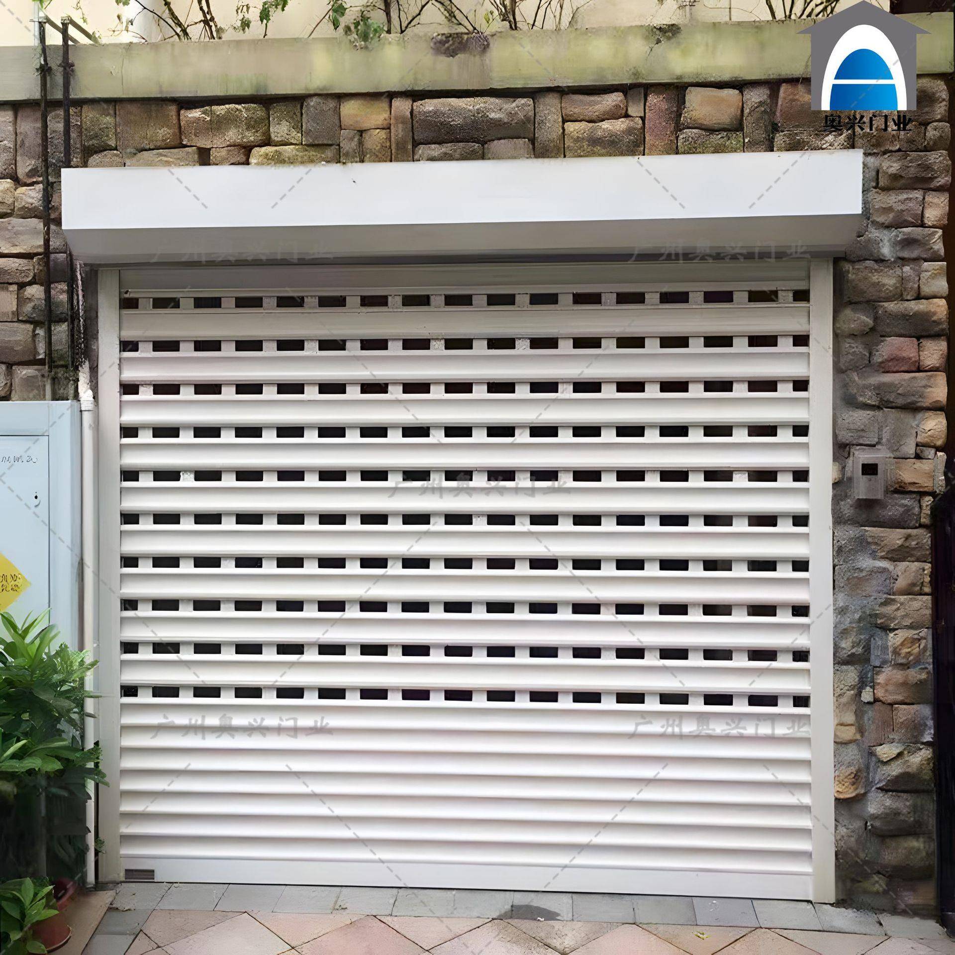 广州厂家通风商铺卷帘门冲孔卷闸门别墅电动遥控铝合金镂空卷