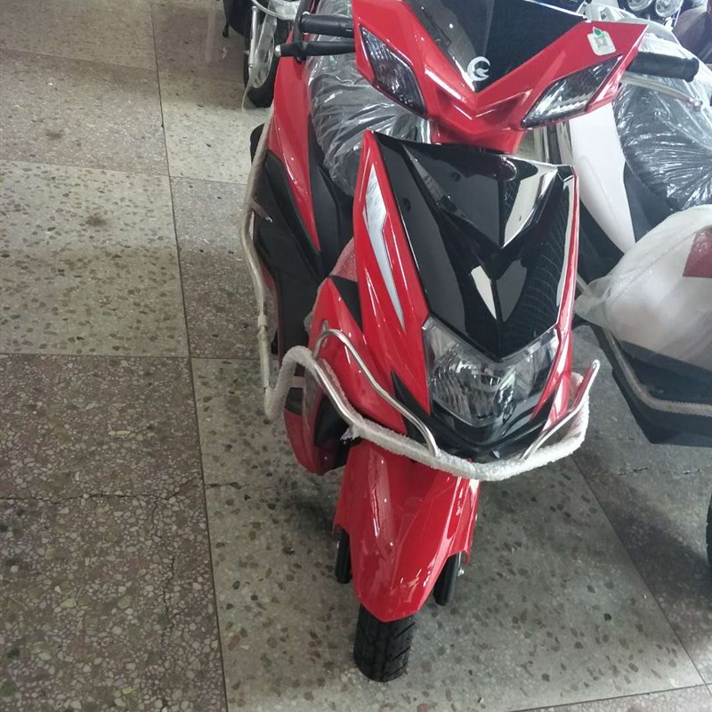 珠峰王野建设广本三本五本125踏板车尚领摩托车配件塑件外壳