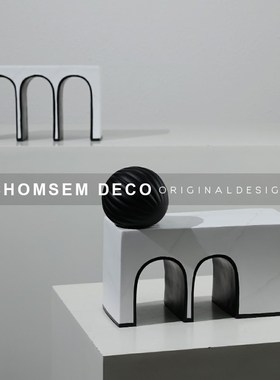 样板间入门玄关博古架几何拱门艺术摆件办公室书房V酒柜软装工艺