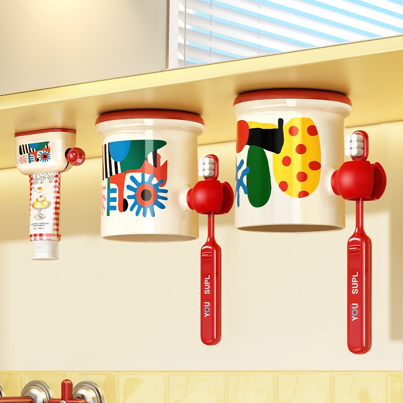 镜柜磁吸牙刷置物架免打孔倒扣沥水刷牙杯漱口O杯收纳层架化妆室