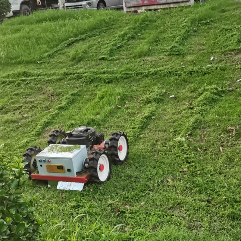 四驱遥控割草轮胎,遥控割草机改装轮N胎,四驱割草机轮胎