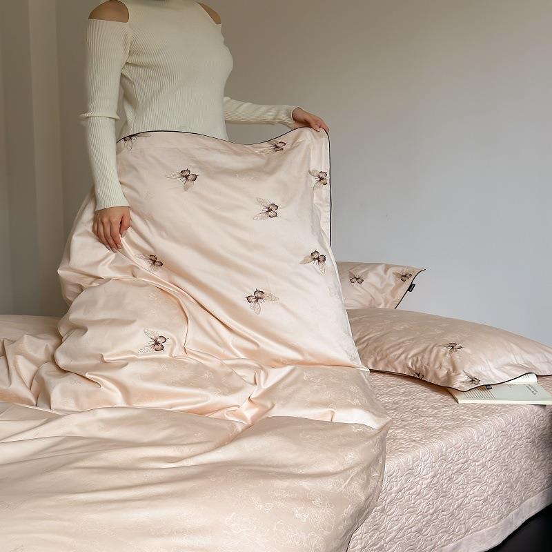 法式轻奢蝴蝶100支长绒棉绗缝绗缝绣花床盖四件套四件套纯棉被套+