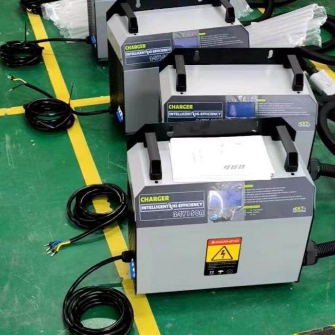 电动叉车充电机48V50A/60A/70A/80A80V合力杭叉诺力充电器带认证