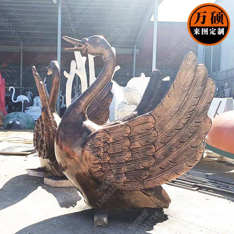 玻璃钢动物雕塑摆件仿铜喷水天鹅雕塑公园景区小区景雕塑装饰