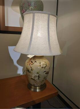 陶瓷灯黄色鹊登高枝装饰灯（MT3196）