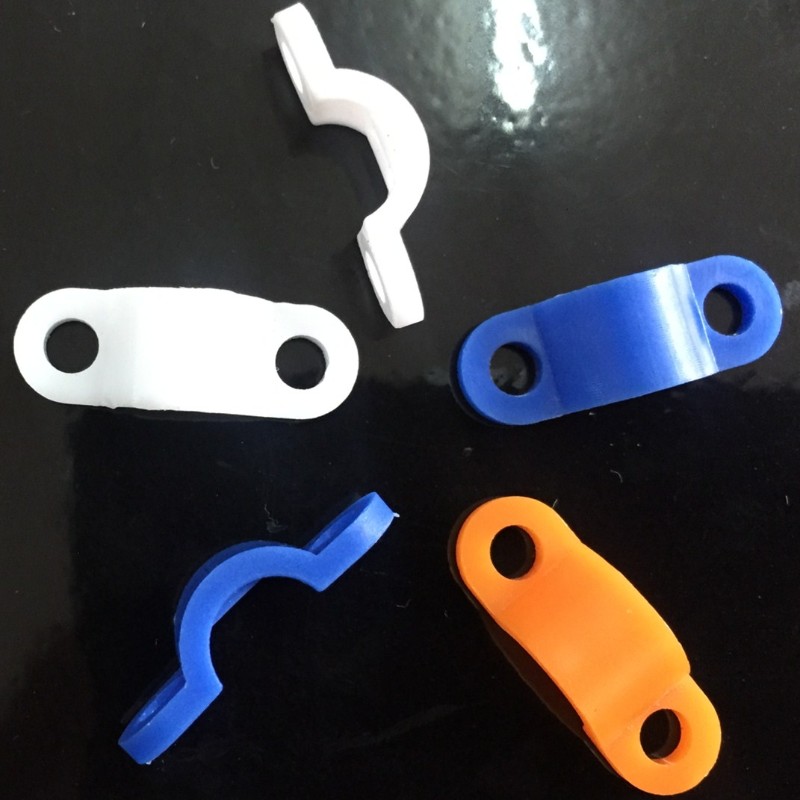 弧形紧定塑胶料电线固定片座u板理绕压接线卡黑白蓝长21宽7.2高5.