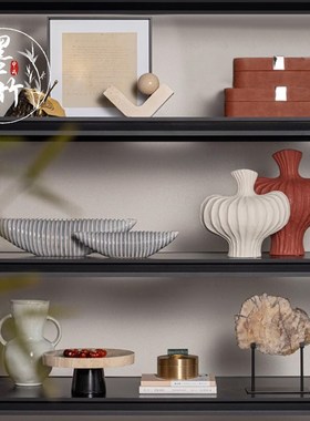 侘寂风样板间书房书架软装搭配y售楼处客厅柜高级感家居装饰品摆