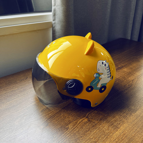 新国标儿童卡通头盔可爱耳朵 412岁男女孩电动车安X全帽半盔夏季