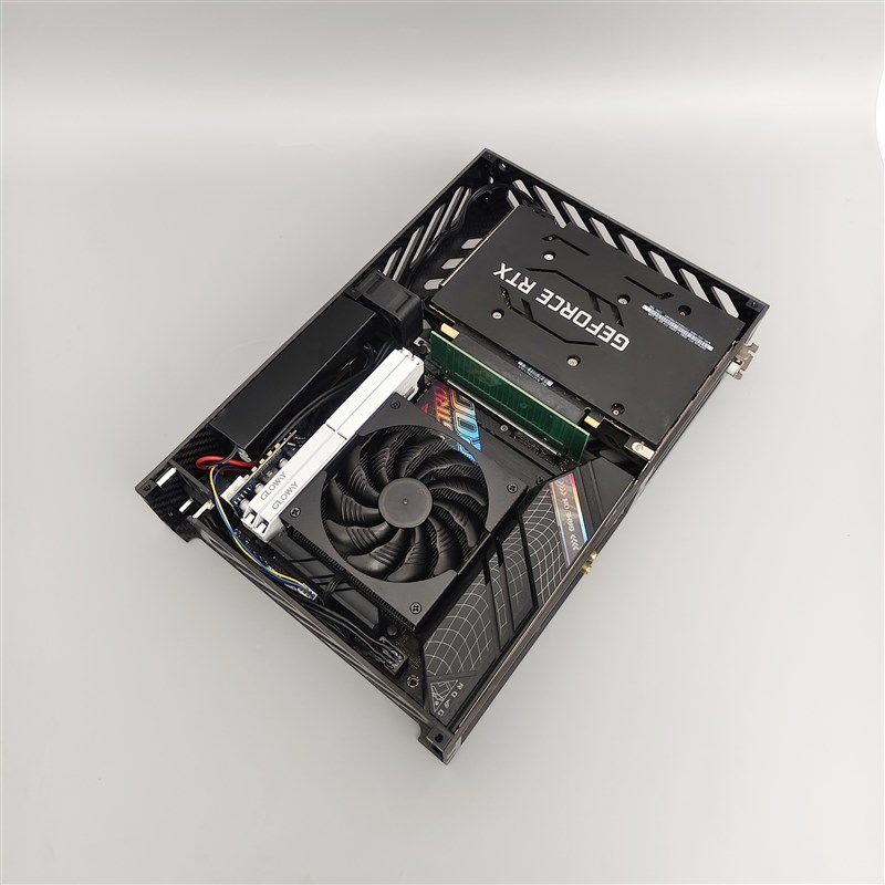 24年新款 S21机箱3L平铺 ITX迷你极限便携diy小主机非A4结构