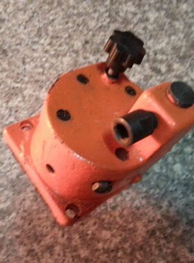 61 W阀沈阳 W 车床分油器616 转08 大连3C配件原厂 C