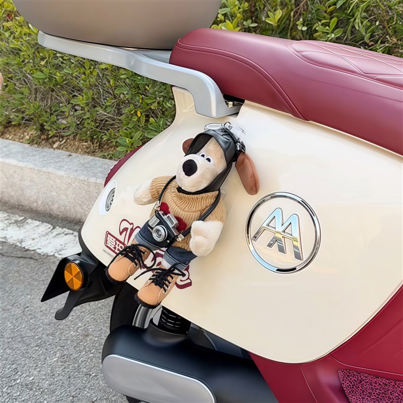 汽车尾部挂件玩偶掌门狗公仔车外屁股后备箱M摩托电动车装饰品摆