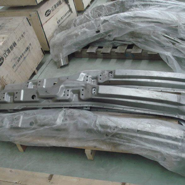 骏铃康铃帅铃威铃格尔发亮剑前立柱钣金件侧围铁板A柱门柱连接板2