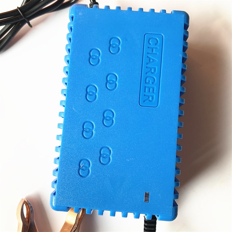 12v电瓶蓄电池充电器12v20A/12v32A12V36A免维护蓄电池自动充电器