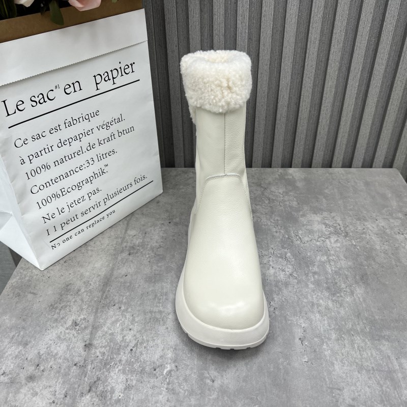 断码处理真皮女靴2024冬季新款中筒厚底侧拉链厚绒牛皮雪地靴40