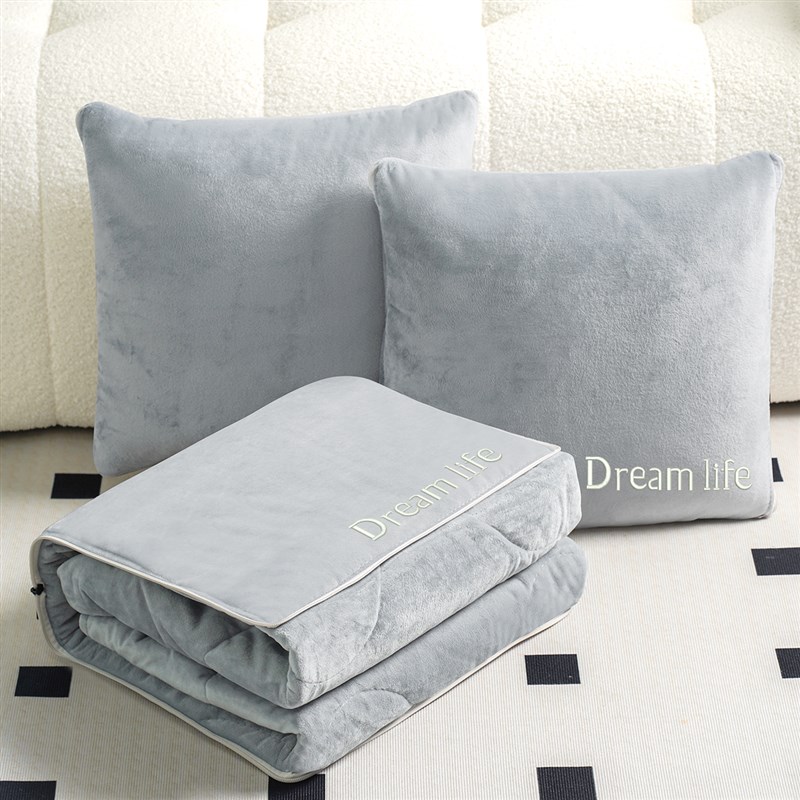 珊瑚绒抱枕被子两用高级感可定制刺G绣办公室午睡靠枕空调被冬季