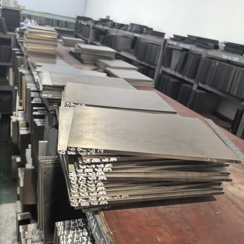 现货S136不锈铁硬料 冲子料冲头料 热处理4CR13淬火钢板50-52HRC