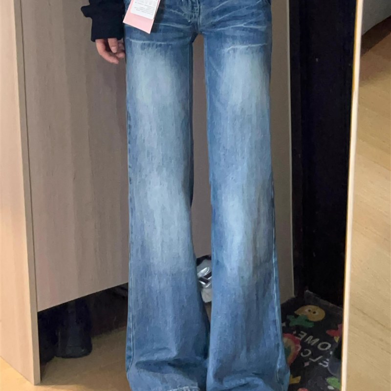 设计感中低腰微喇叭牛仔裤女秋季新款美式复古蓝宽松显瘦垂感裤子
