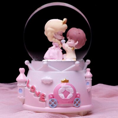 七夕王子公主浪漫发光水晶球音乐盒情侣女友情人节生日礼品飘雪花