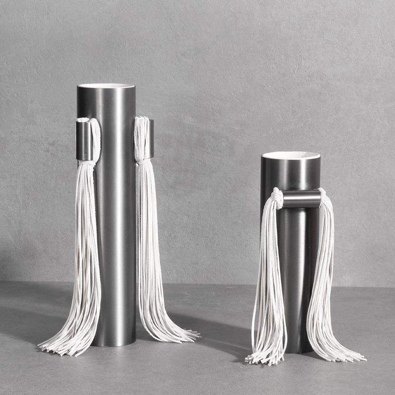 现代轻奢高档皮质流苏花器摆件客厅样板房售楼处桌面艺术软装饰品