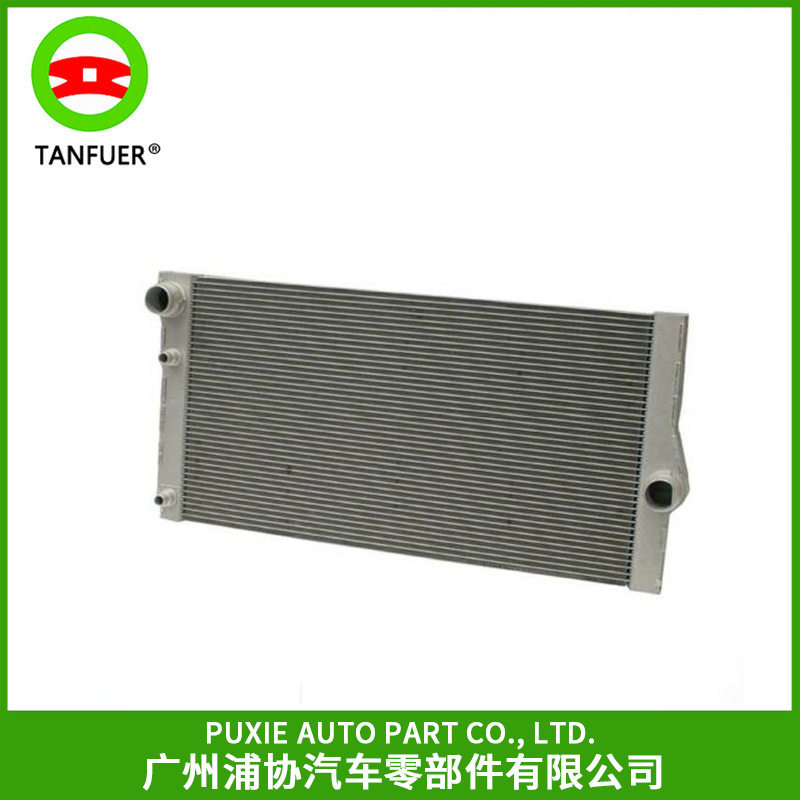 散热器/水箱/冷凝器/中冷器 适用于宝马E01E10E11 17118509175