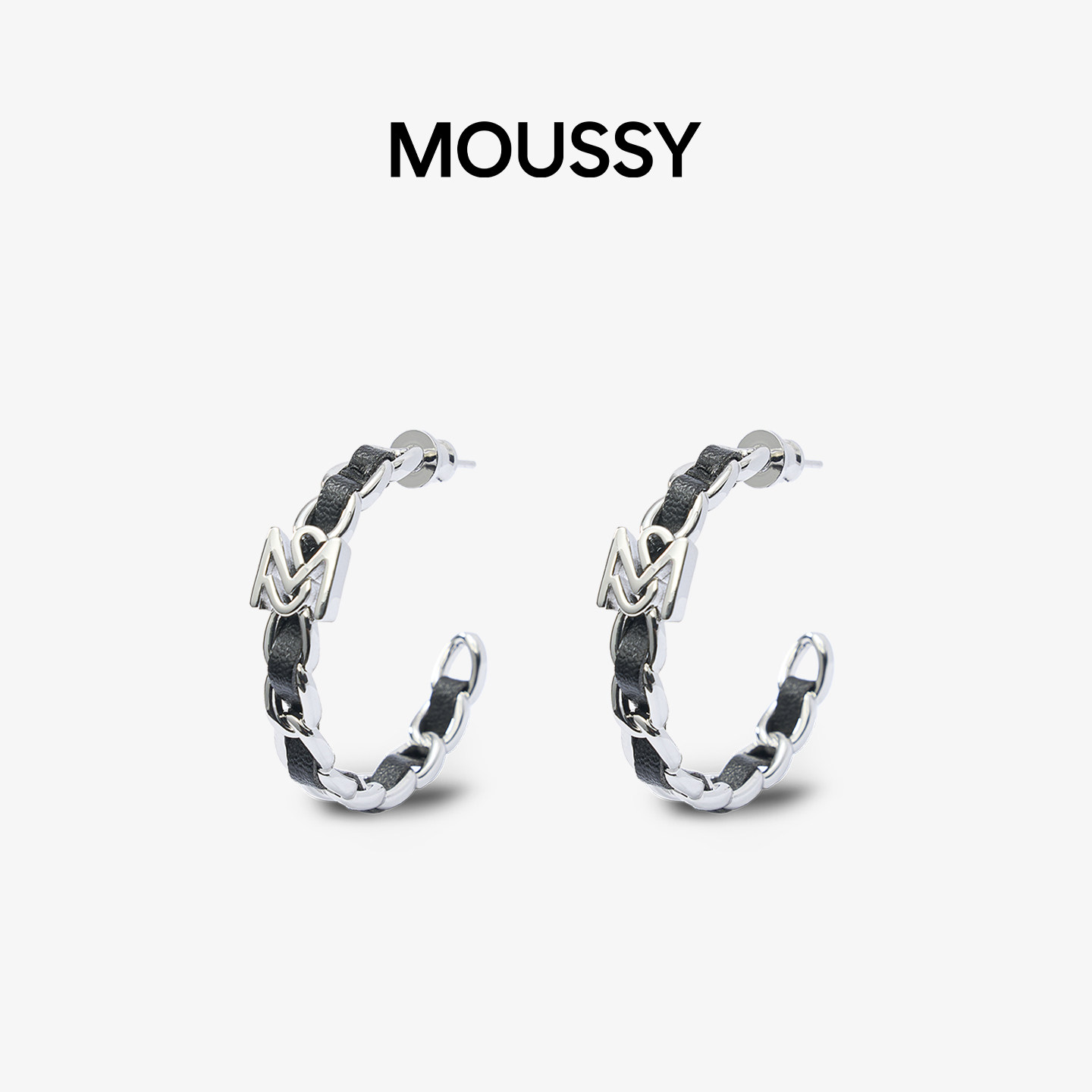 Moussy字母C耳环银色黑色气质耳夹女新款高级独特耳环轻奢耳饰
