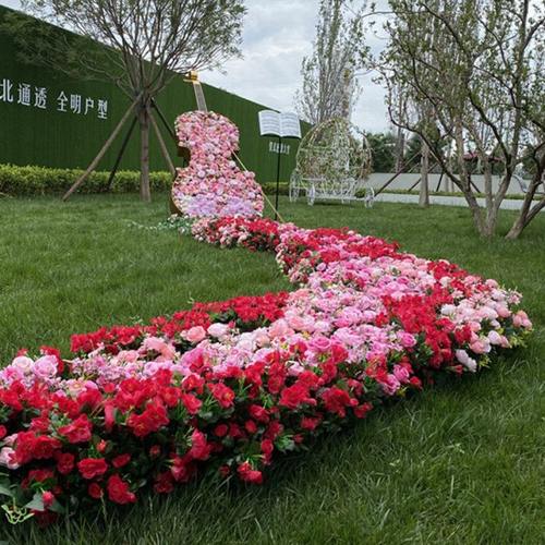 户外园林景观提琴雕塑别墅庭院草坪装饰摆件网红打卡造景道具秋千