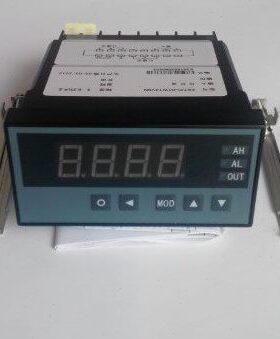XSAEW-CHWKT2A3V1数显表XST/C-H1IT3A1B1V0传感器显示仪表控制器