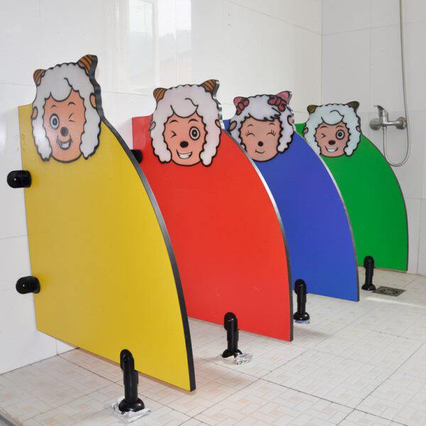 幼儿园卫生间隔板卡通儿童厕所蹲坑挡板学校洗手间小便池防水隔断