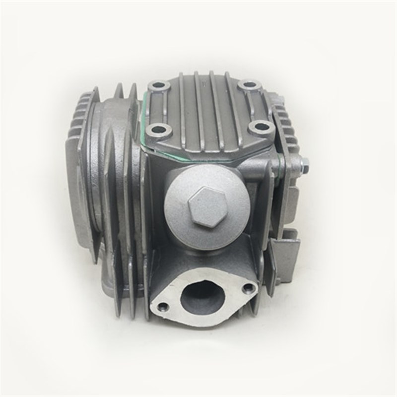 两轮三轮摩托车 卧式110发动机气缸头总成 8丝带小盖缸头总成