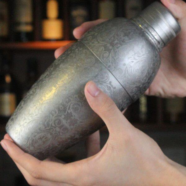 酒吧调酒三段式调酒器日式蚀刻摇酒器做旧工艺摇酒壶台湾版雪克壶