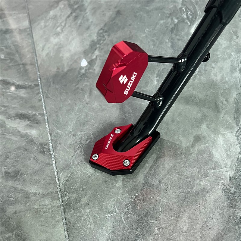 适用23-24新款铃木UY125优友改装加大脚撑UU侧撑UE125辅助块配件