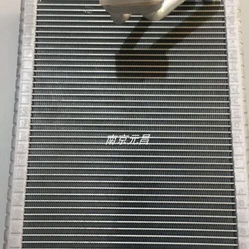 道奇酷威2.7 2.4排量 空调蒸发器芯 蒸发箱芯 蒸发箱配件  原装