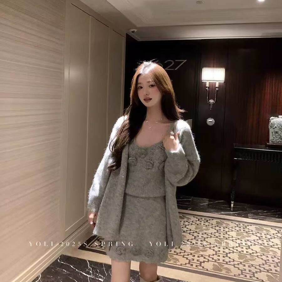 摩卡棕甜美减龄针织开衫女羊毛混纺毛衣外套