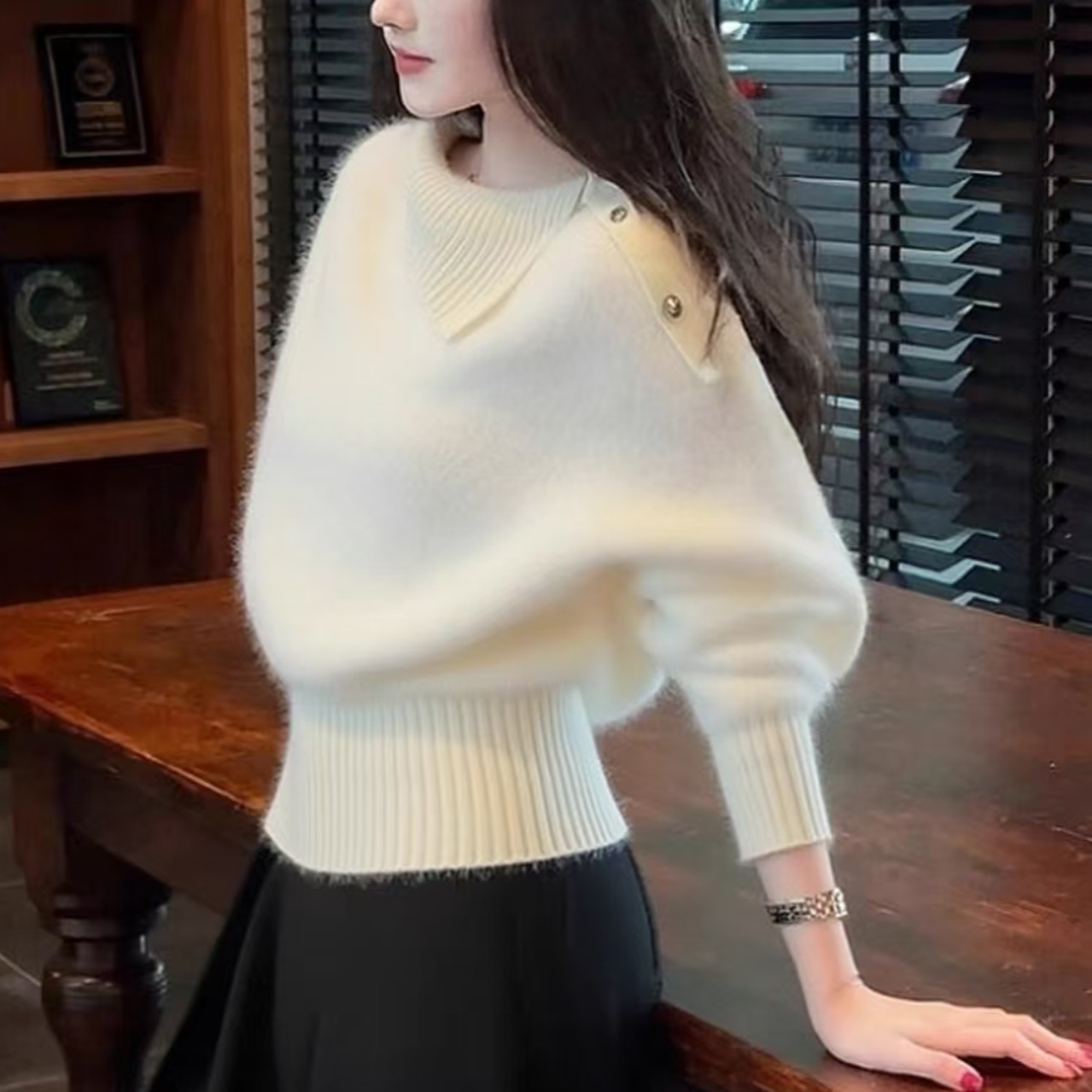 独特漂亮毛衣慵懒高级感冬季名媛气质轻奢设计感高翻领针织衫上衣