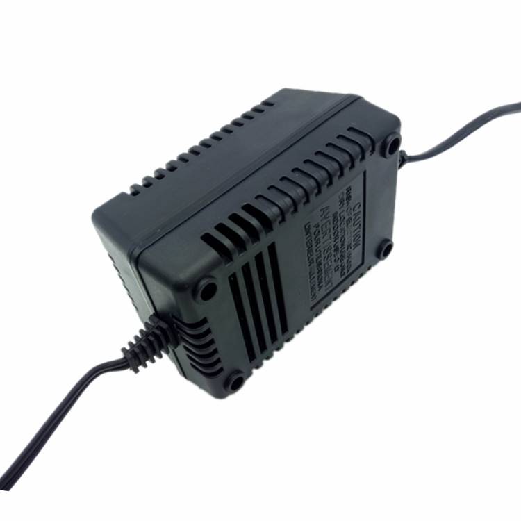 。控摄像头电源 2监20V转交流AC24V2A适配器球机电源变压器海康大