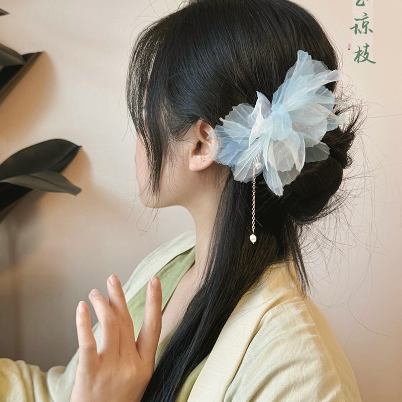 枯叶蝶仙气雪纺m花朵U型发簪古风女高级新中式马面裙发钗簪子