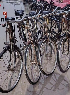 老式自行车怀旧的旧物品28大酒吧外国汽车农家乐U电影和电视道具