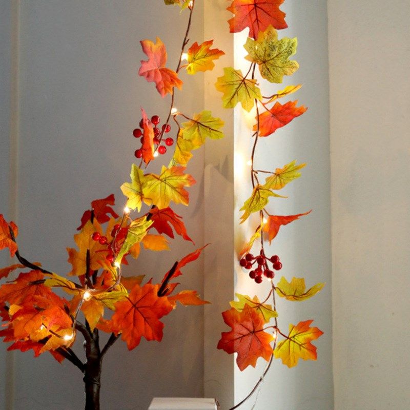 感恩节丰收节秋色枫叶藤条红果灯串果子铜丝灯节日派对庭院装饰灯