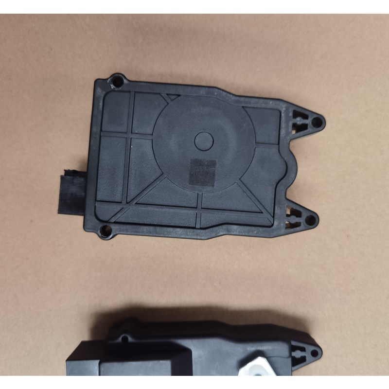 时风电动汽车轿车配件D101闭锁器D102门锁马达D201中控电机闭锁器