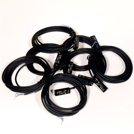 OSP无杆气缸磁性开关KL3046 KL3045 3060 NPN三线PNP传感应器6CP